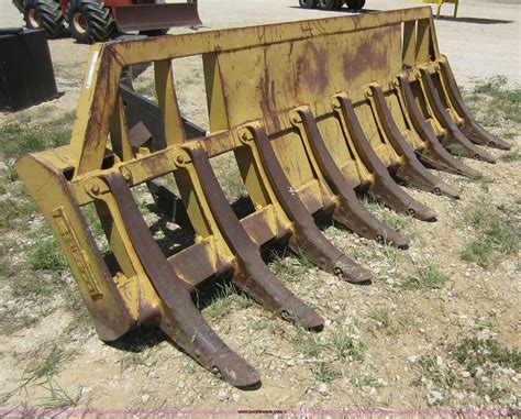 ITEM / 49th Annual Spring Auction - March 2022 / <b>FLECO</b> <b>ROOT</b> <b>RAKE</b> 6900 <b>FLECO</b> <b>ROOT</b> <b>RAKE</b> Currency: USD Category: Heavy Equipment / Miscellaneous Start Price: 100. . Fleco root rake